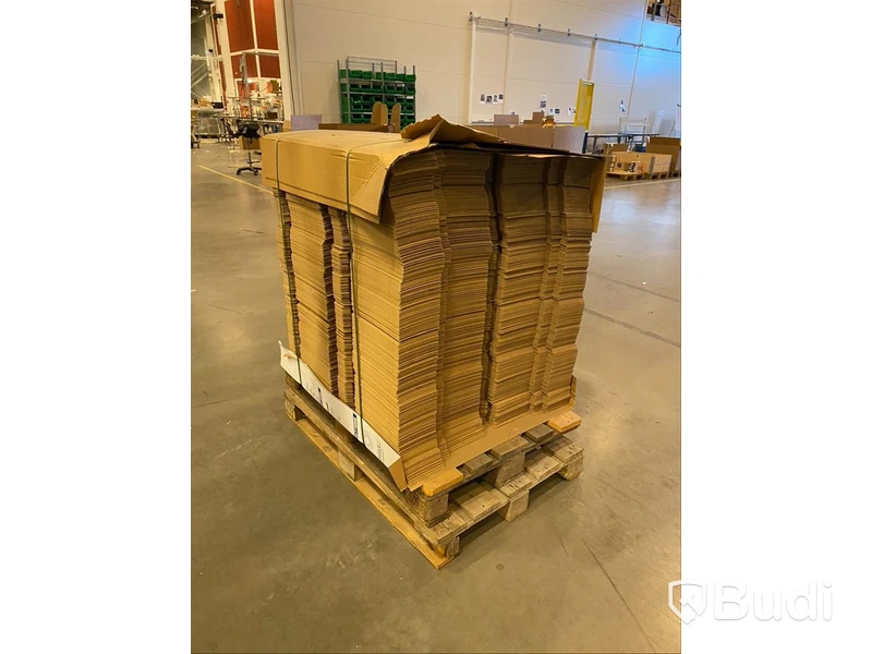 Liten kartong i vit "2 mobil vit" från KJ Papper, Ca 5200 kartonger per pall